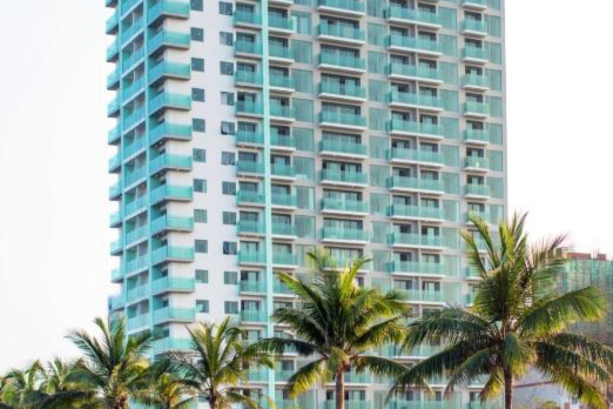Hotel A La Carte Danang Beach