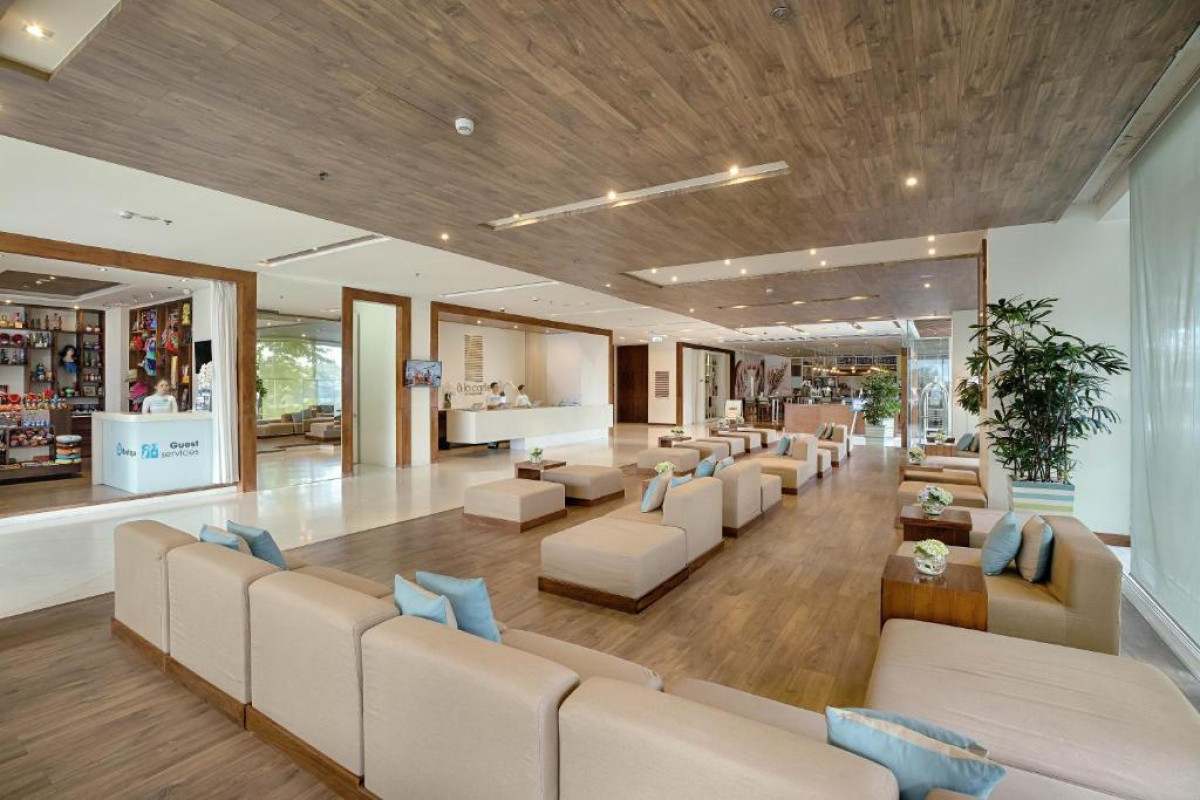 Hotel A La Carte Danang Beach