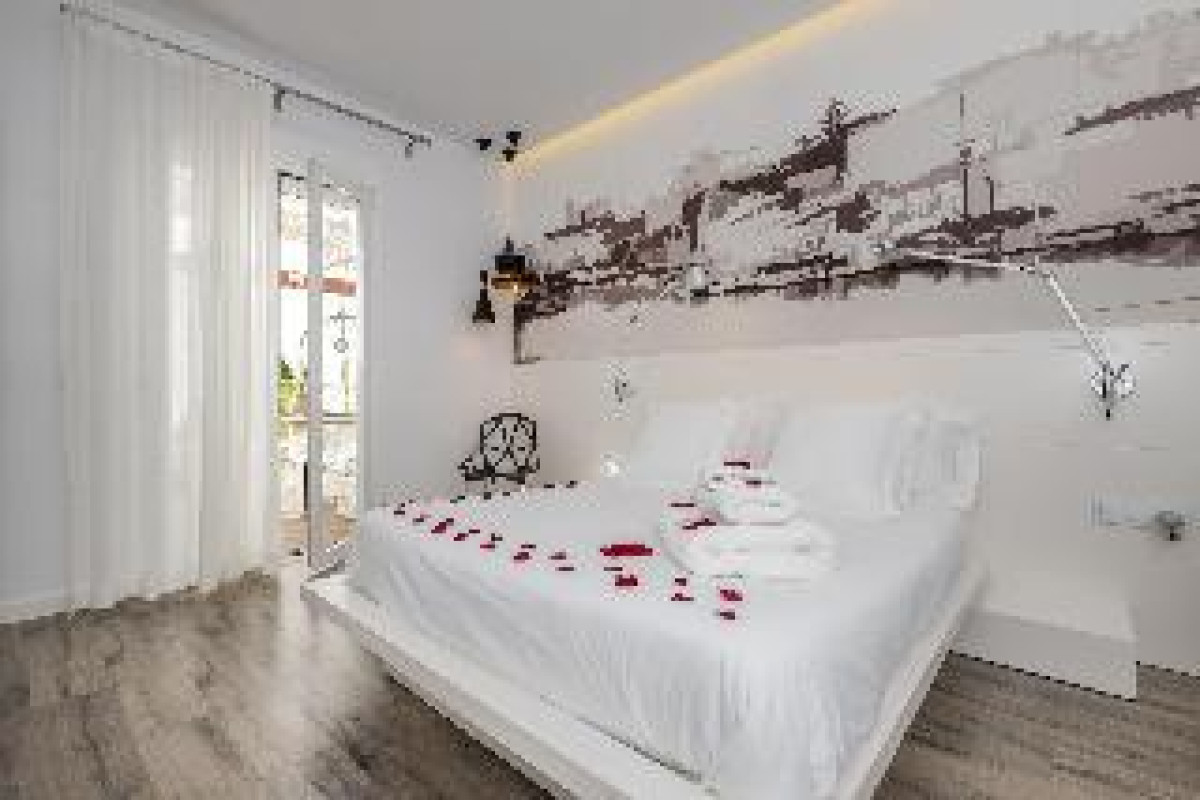Hotel Abril 37
