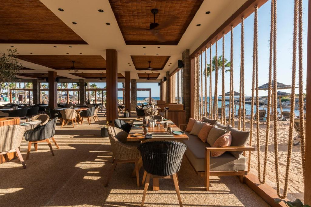 Hotel Adams Beach