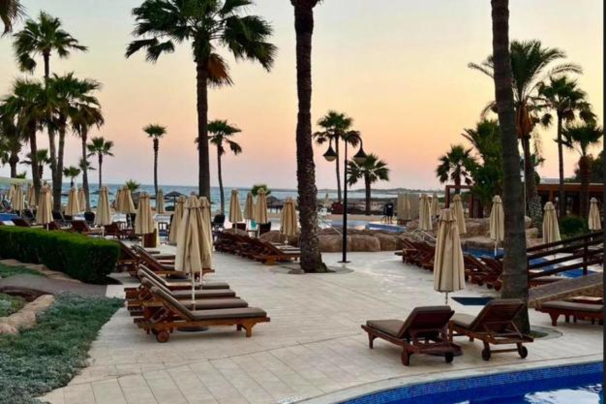 Hotel Adams Beach