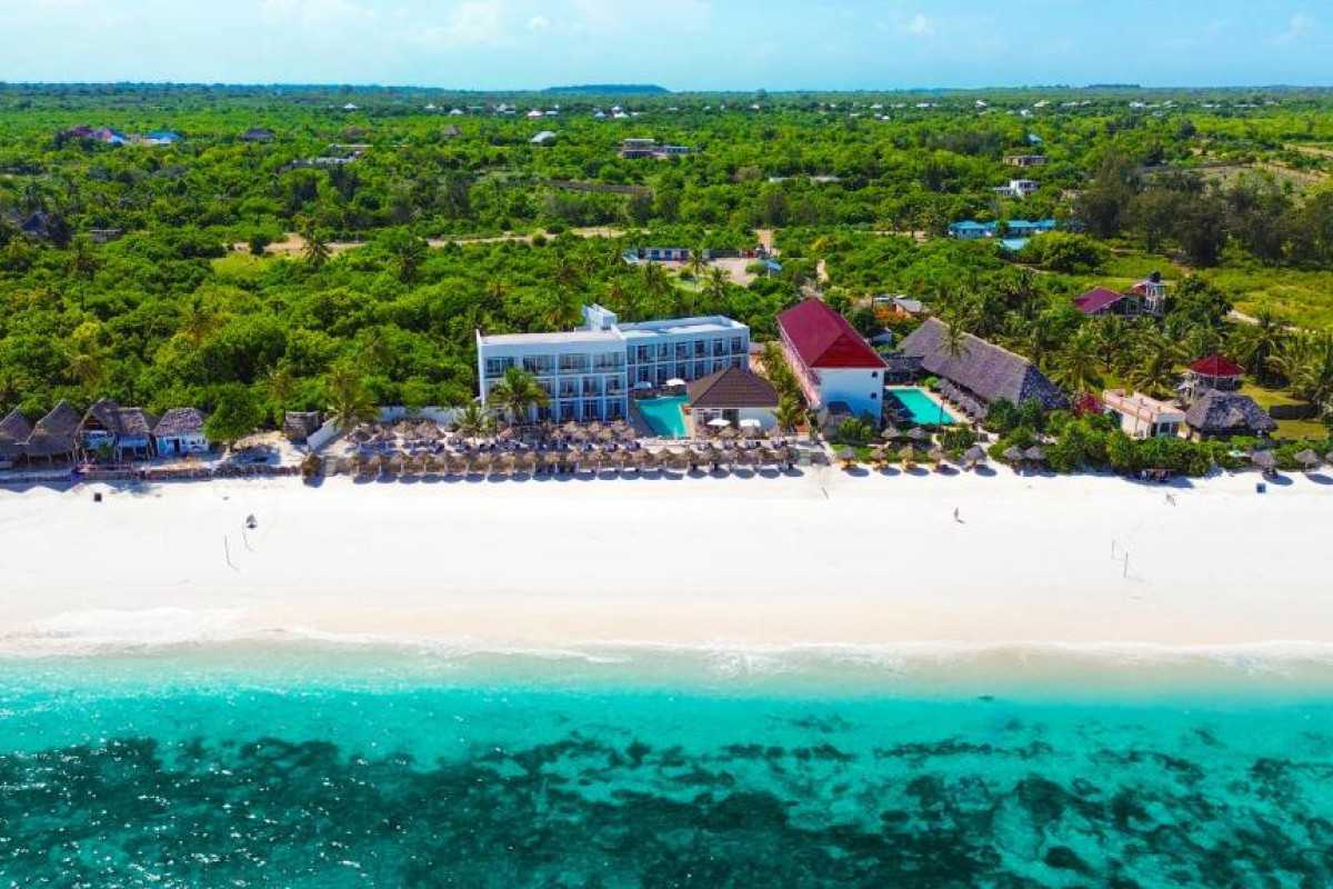 Hotel AHG Sun Bay Mlilile Beach