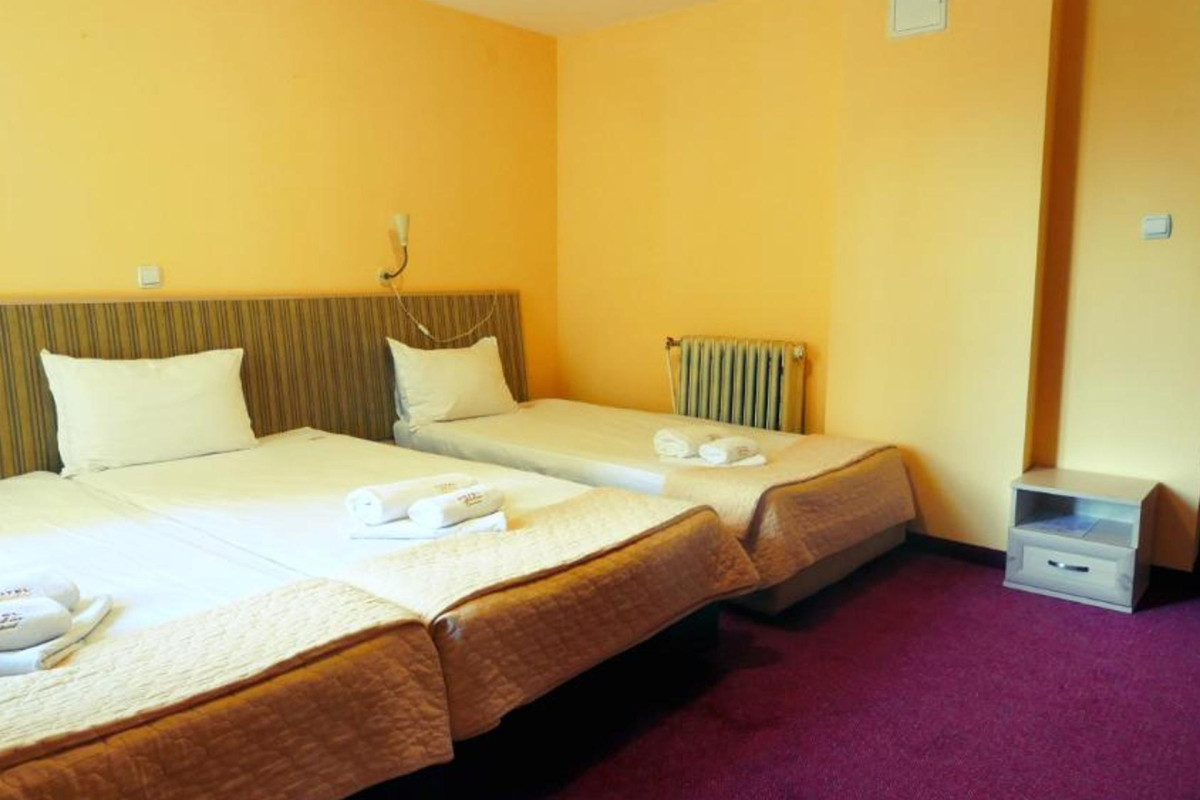 HOTEL ALABIN CENTRAL