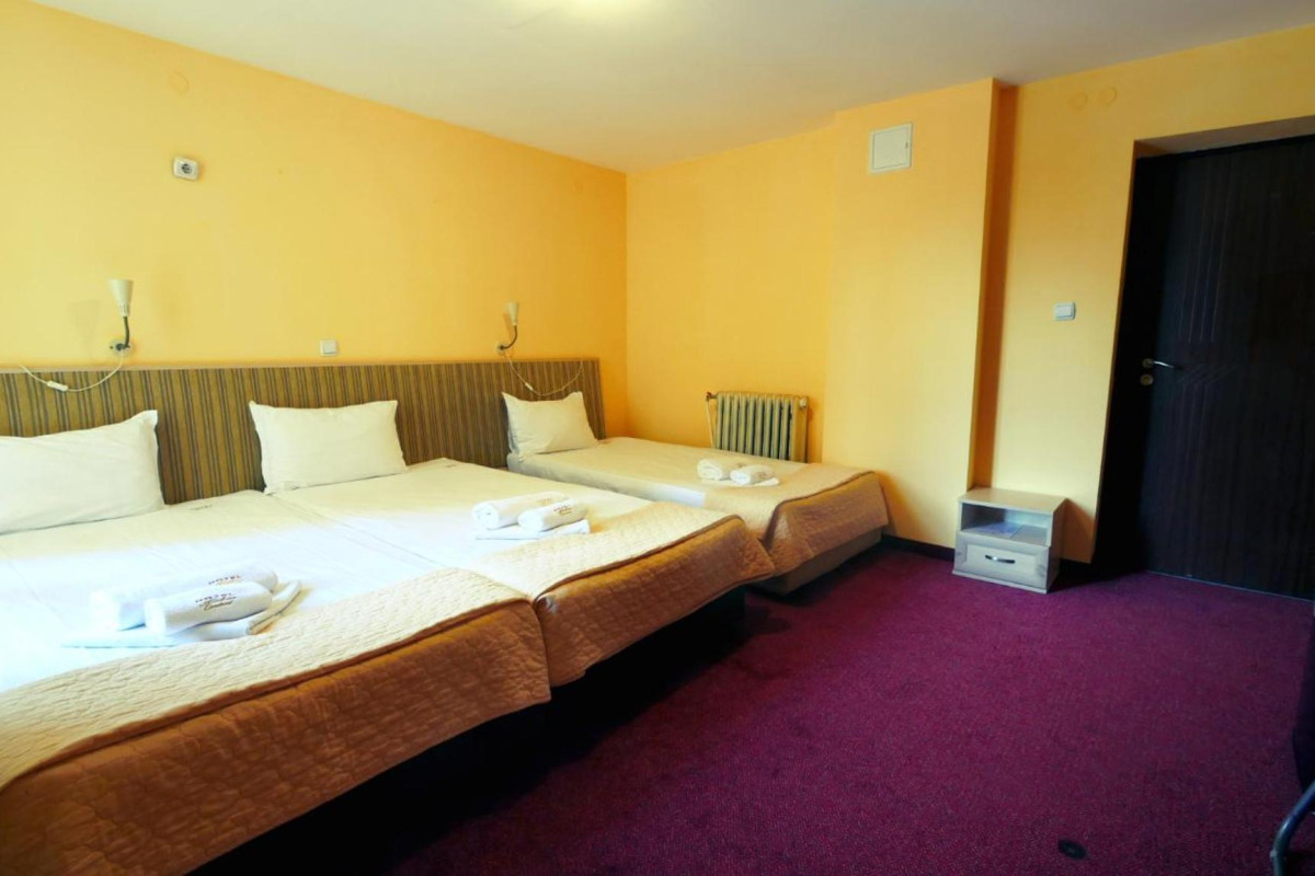 HOTEL ALABIN CENTRAL