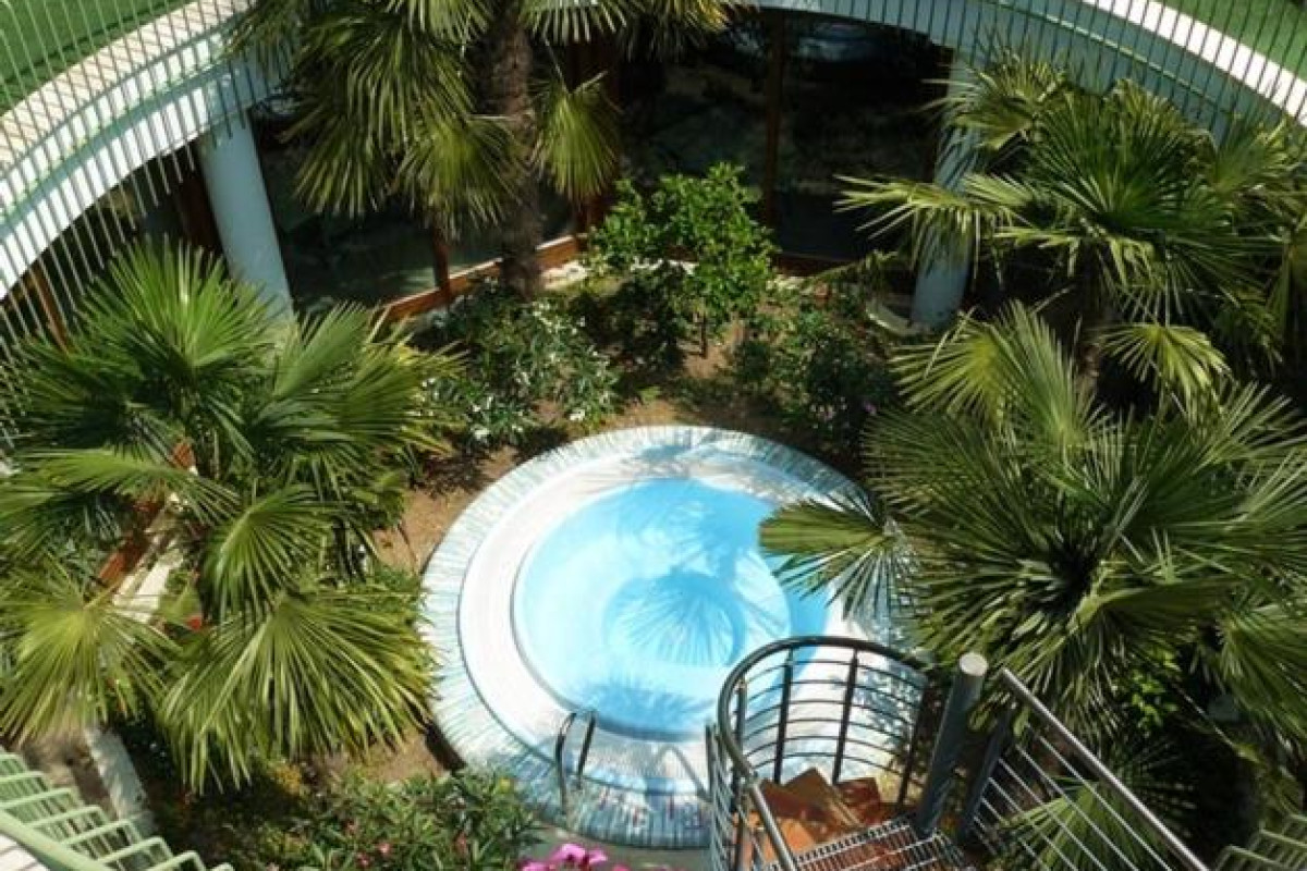 Hotel Alexander