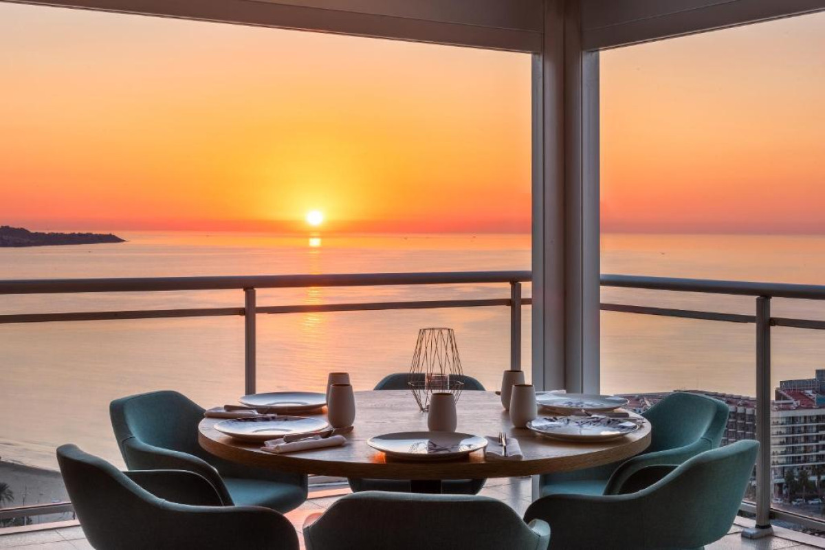 Hotel Alicante Gran Sol Affiliated by Melia