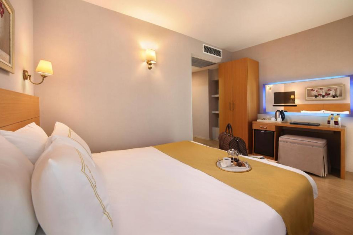 Almina Hotel