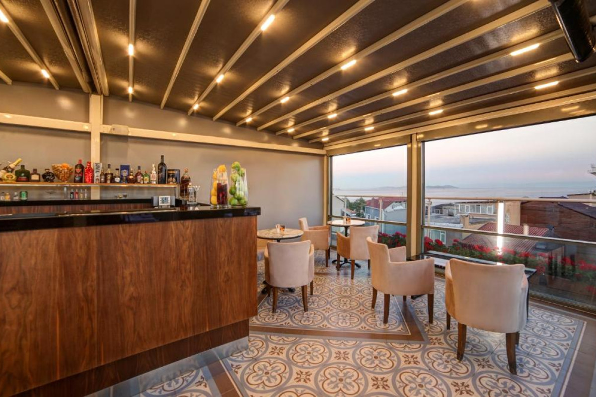 Almina Hotel