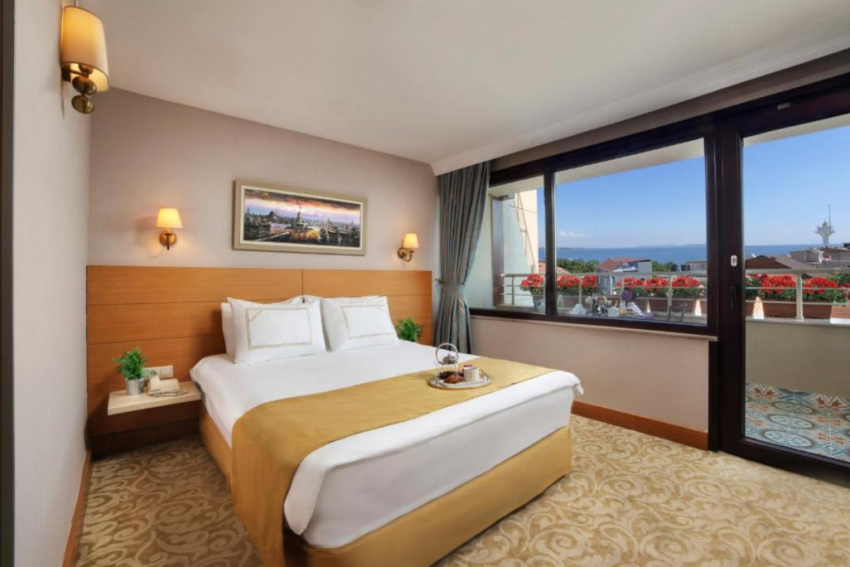 Almina Hotel