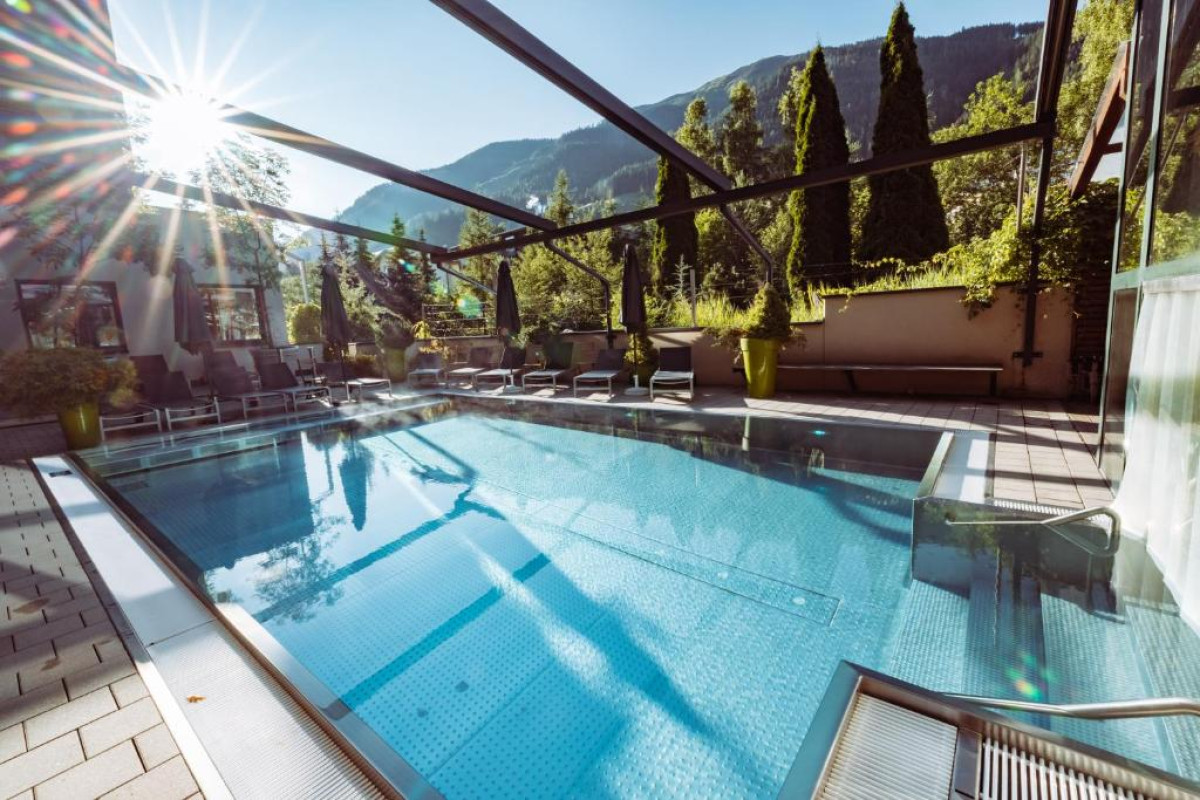 Hotel Alpen-Karawanserai