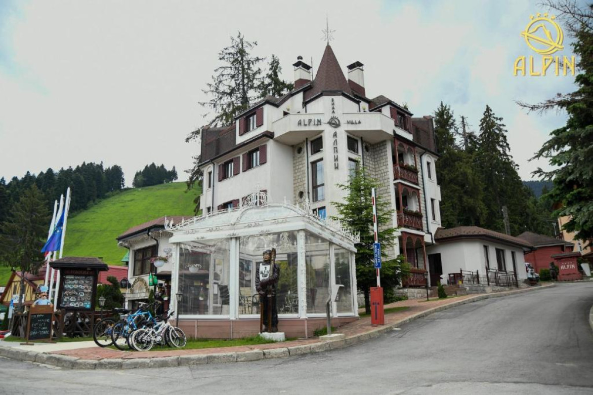 Hotel Alpin Borovets