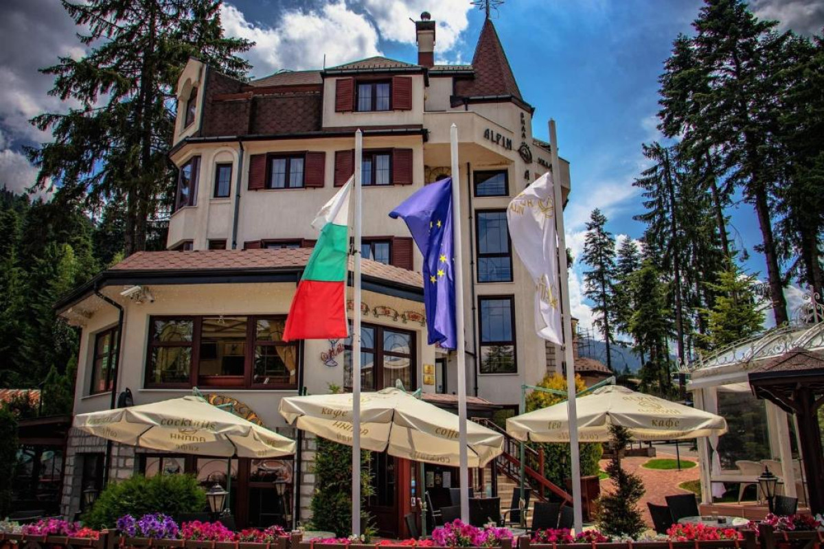 Hotel Alpin Borovets