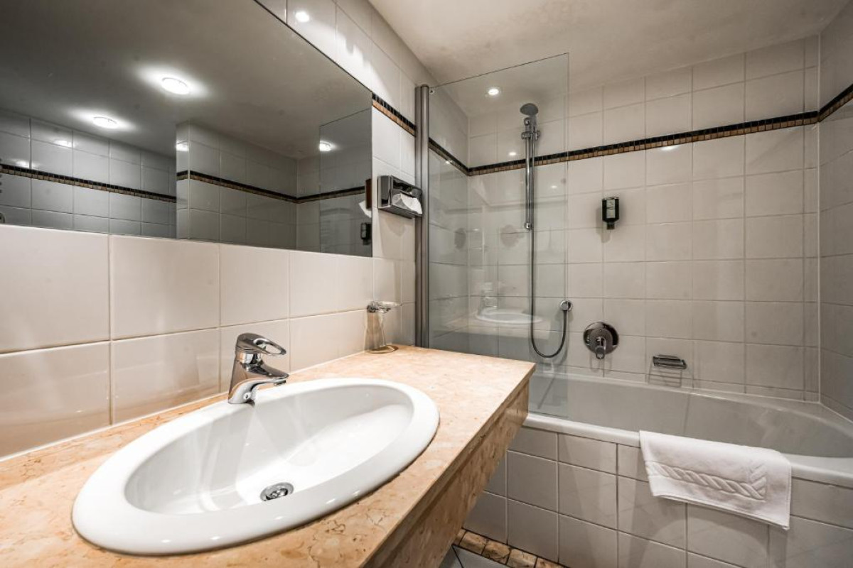 Hotel Alpina Sölden - Adults Only