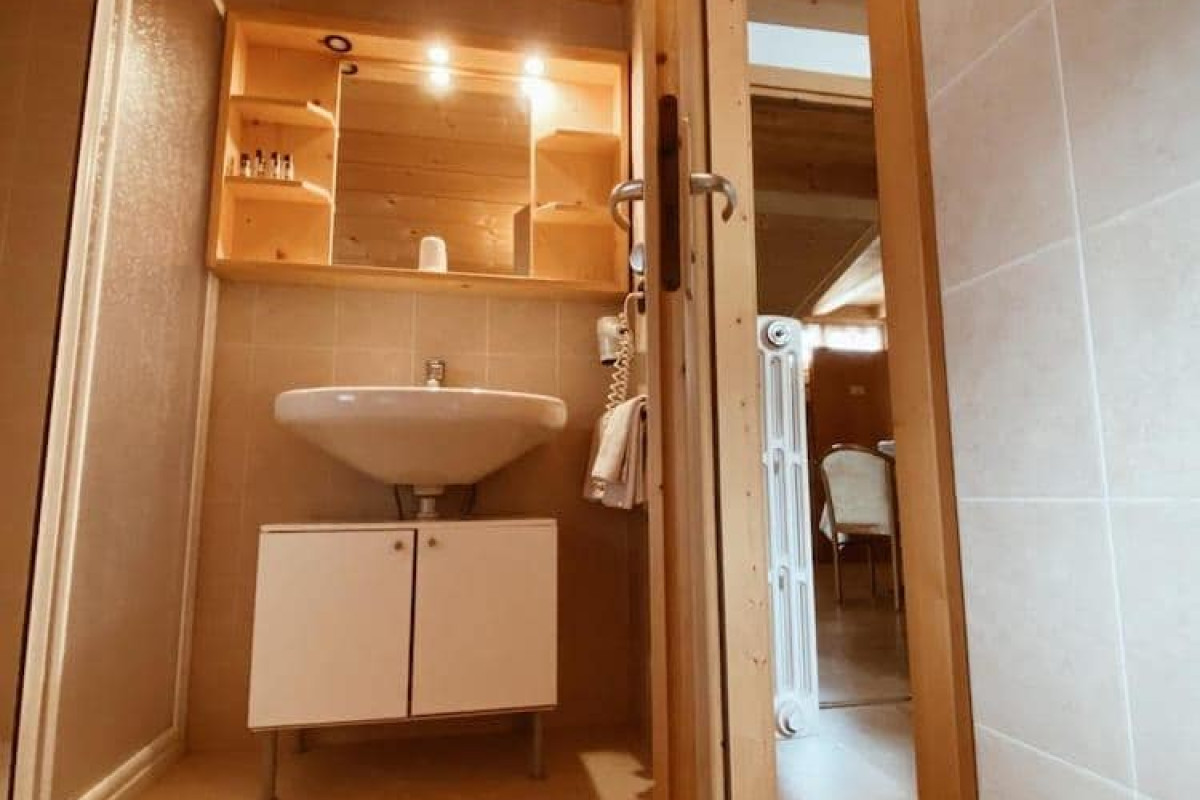Hotel Ambassador Chalet