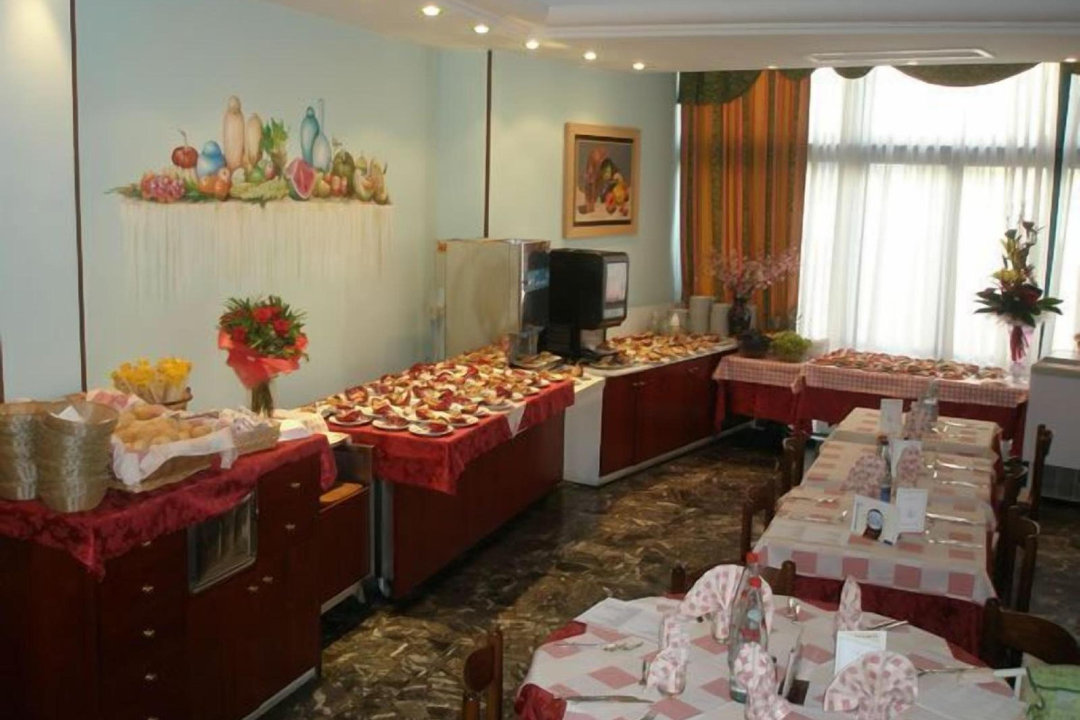 Hotel American