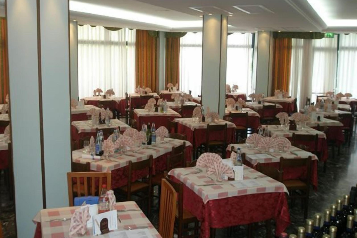 Hotel American