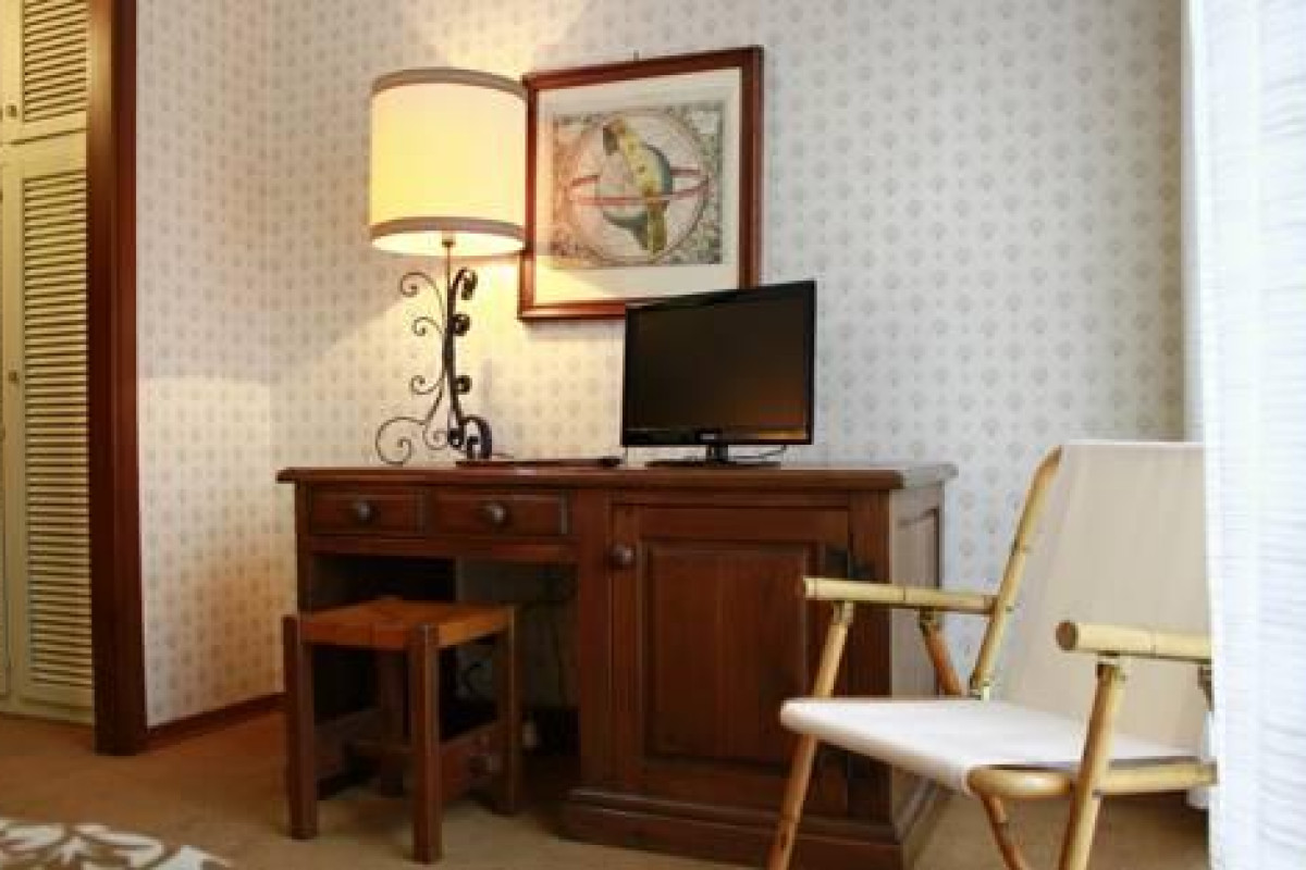 Hotel Antares