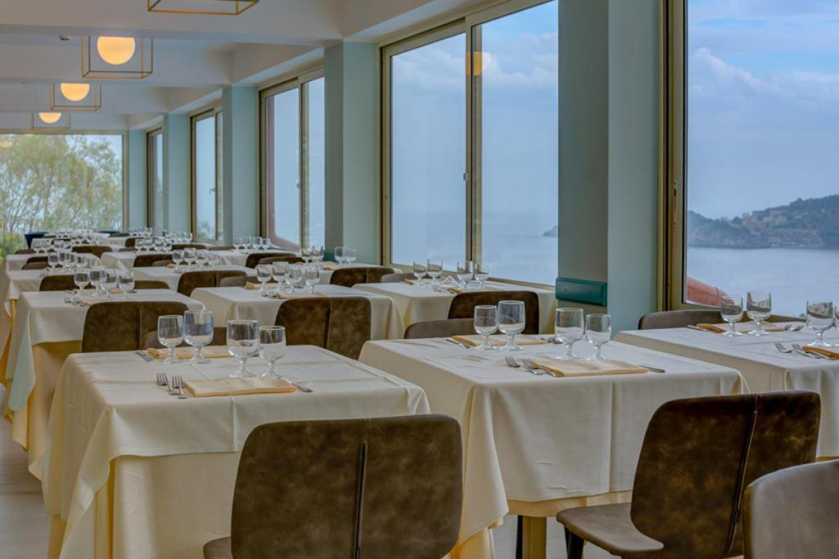 Hotel Antares