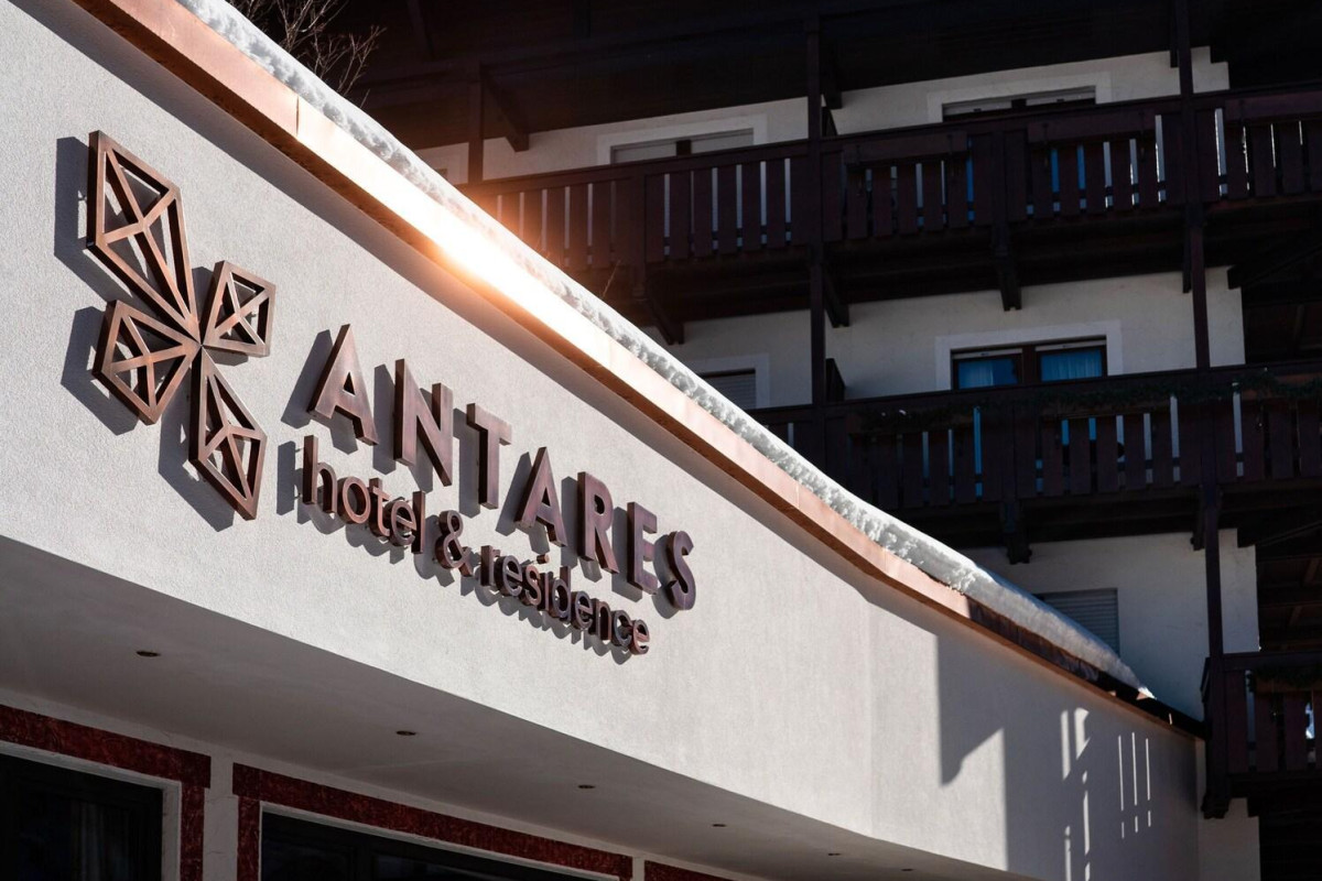 Hotel Antares