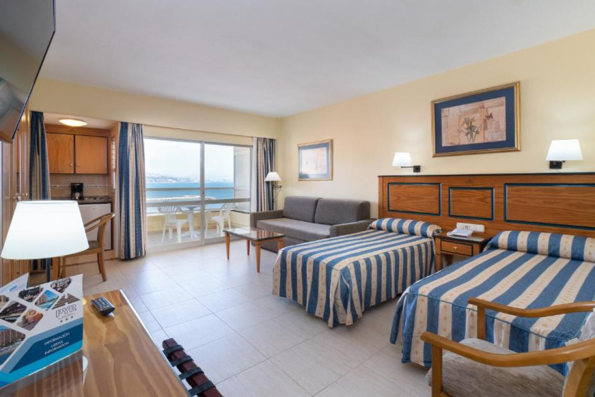 Hotel Apartamentos Pyr Fuengirola