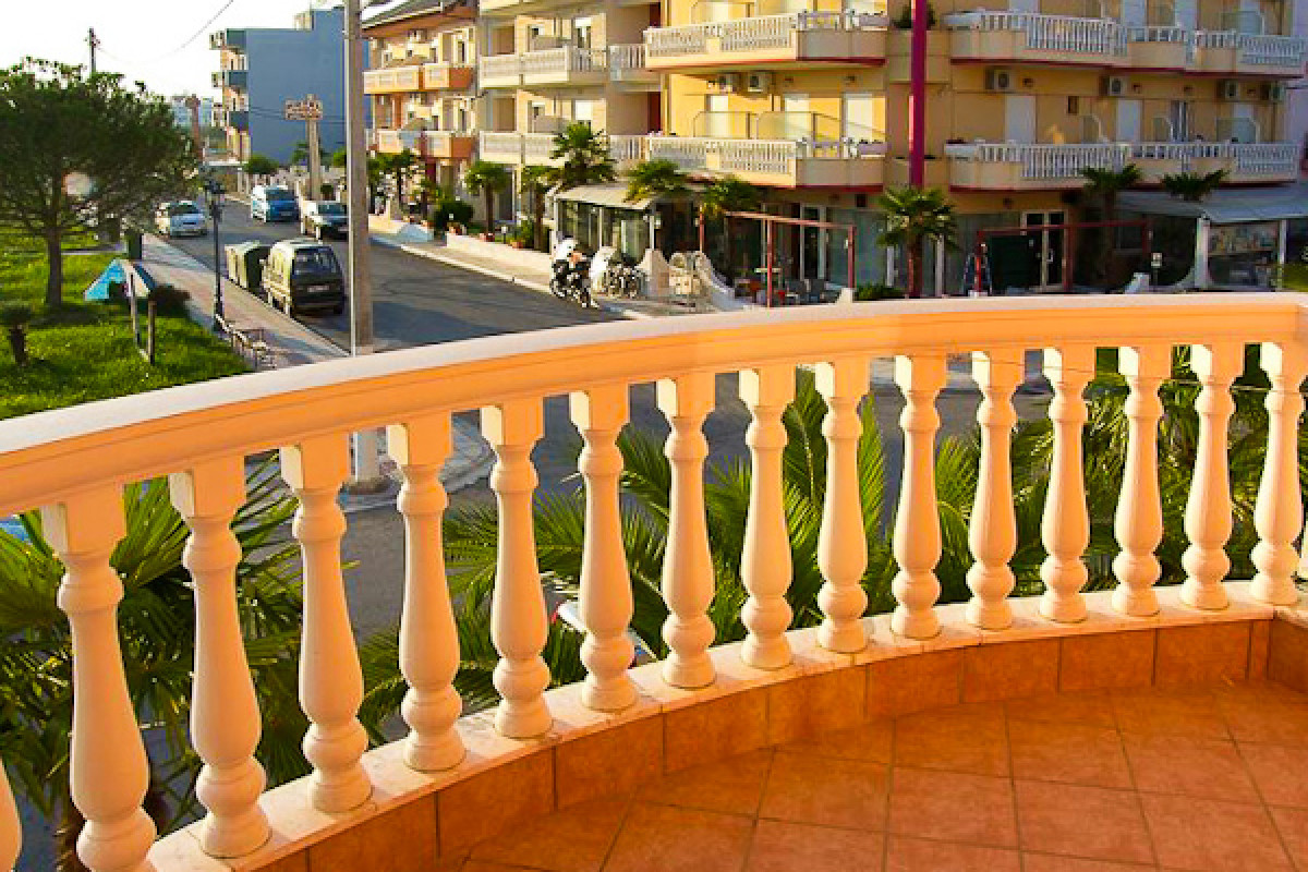 Hotel Apartments Alexander