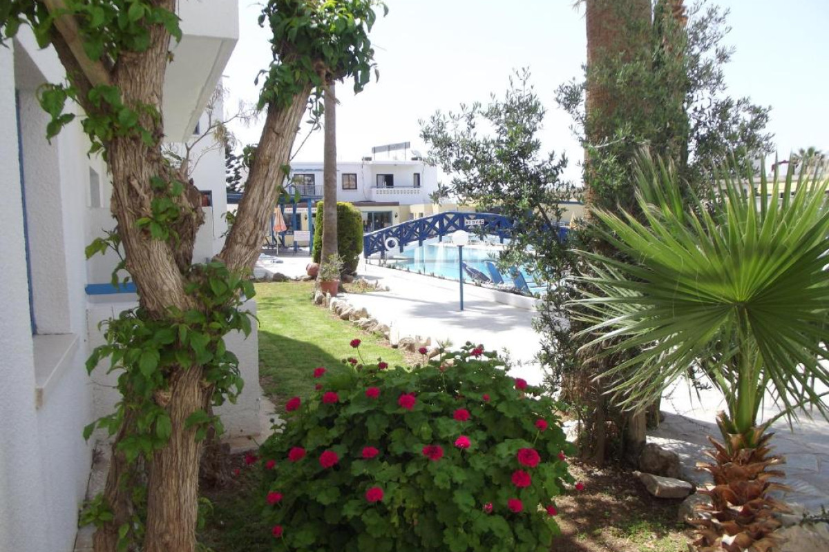 Hotel Apartments Kefalonitis
