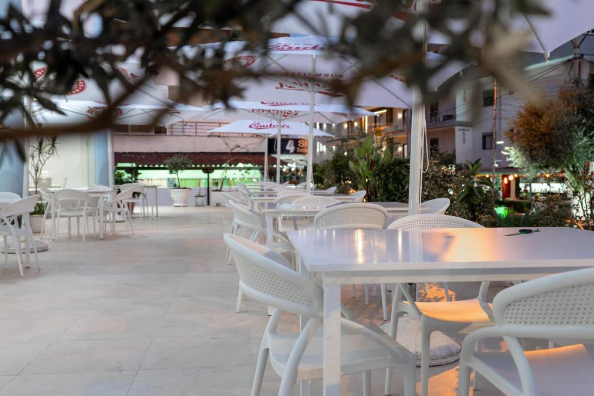 Hotel Arel