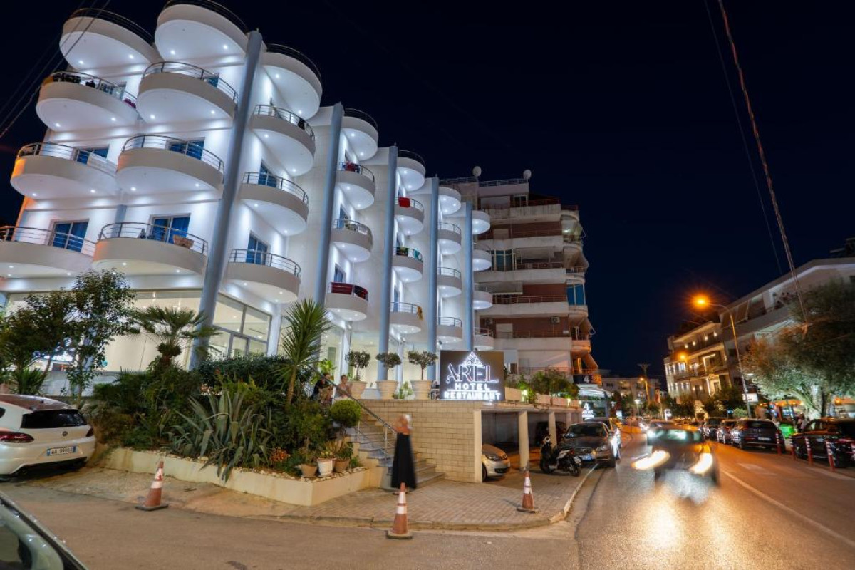 Hotel Arel