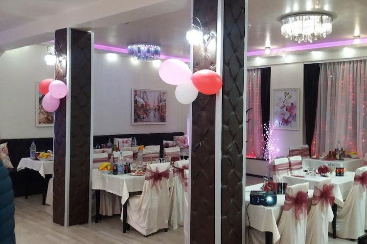 Hotel Aris