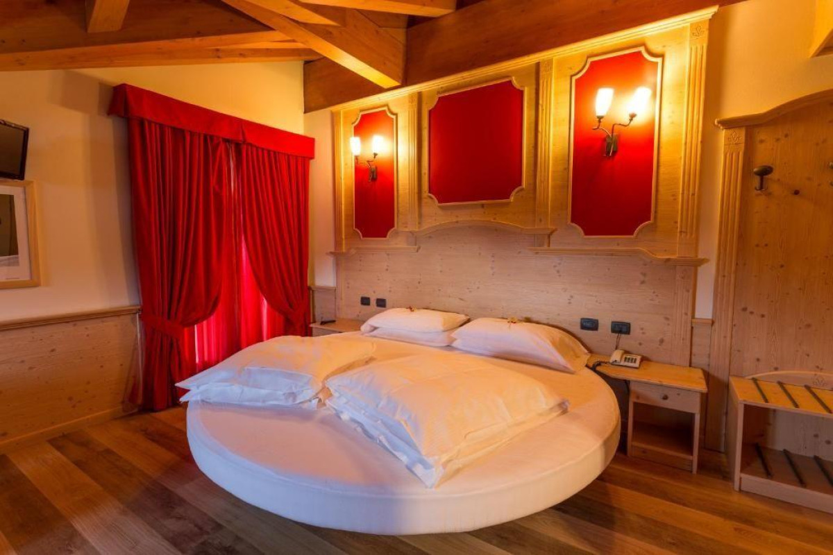 Hotel Arisch