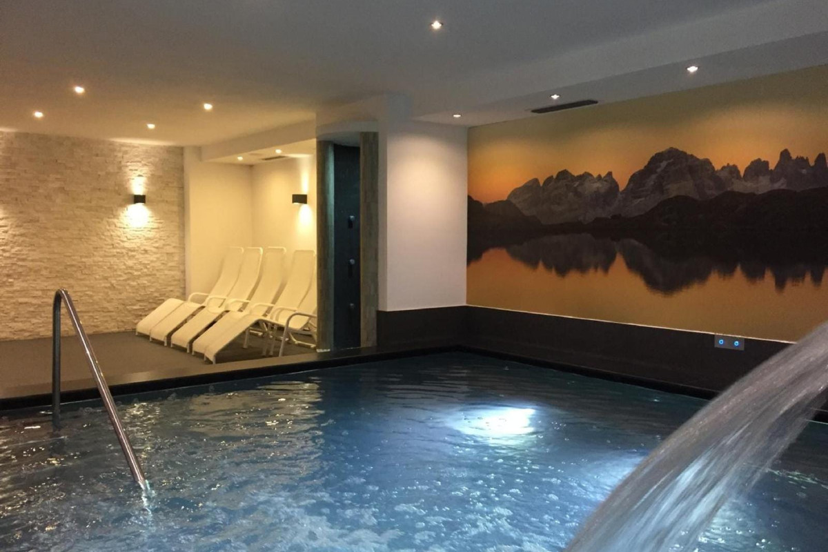 HOTEL ARISTON