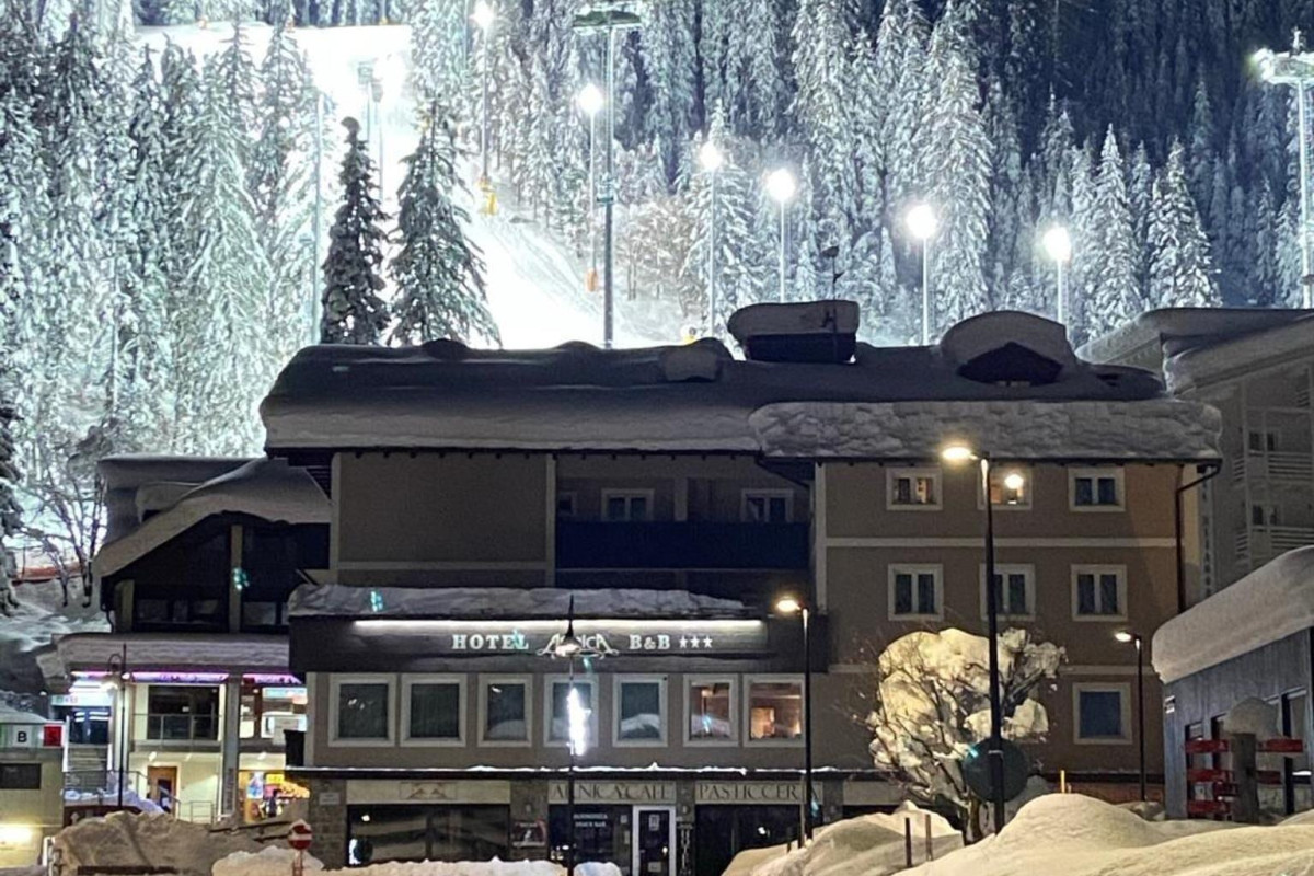 HOTEL ARISTON