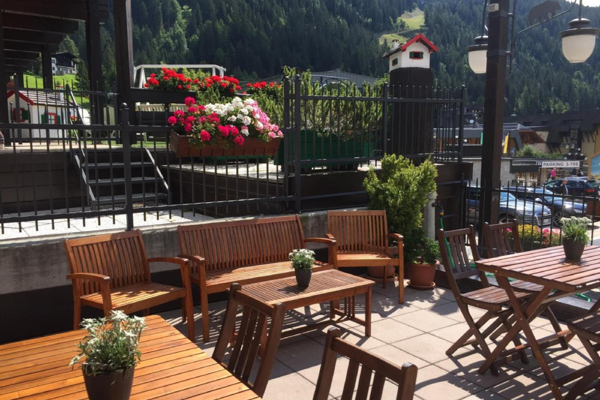 HOTEL ARISTON