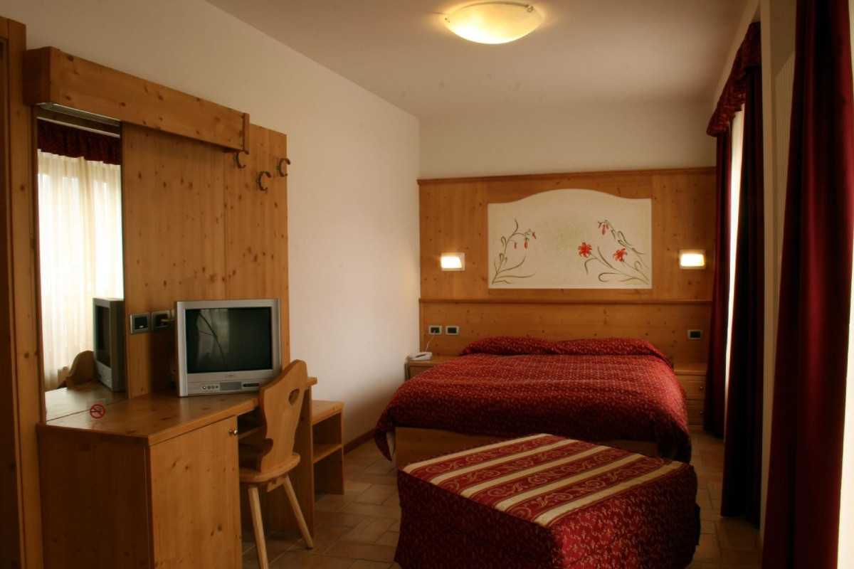 HOTEL ARISTON