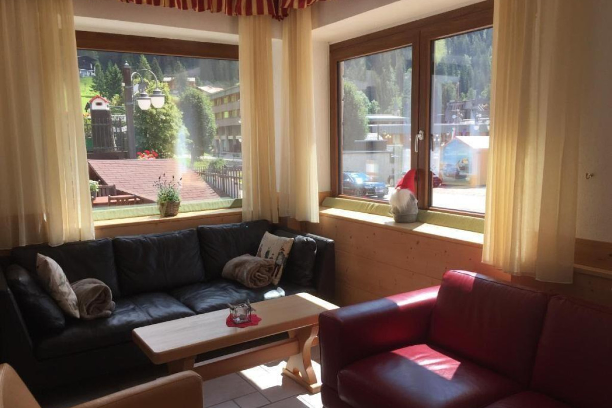 HOTEL ARISTON