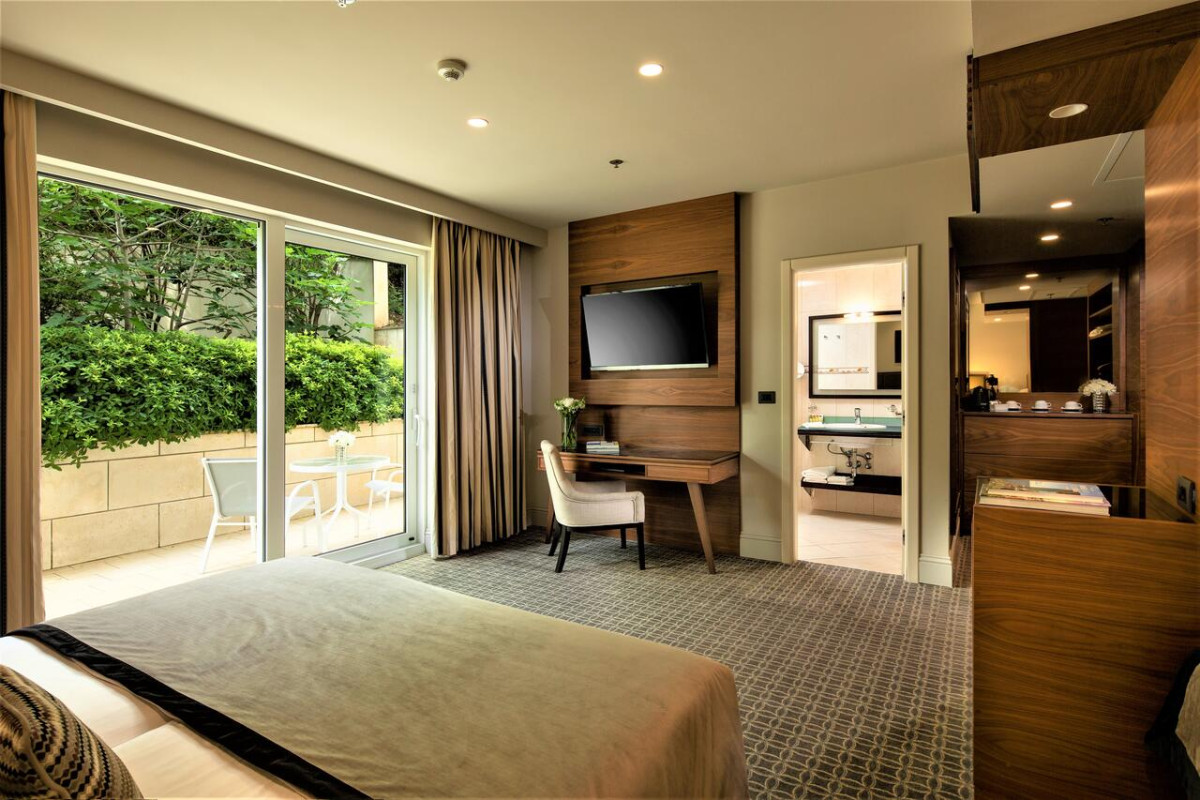 Royal Ariston