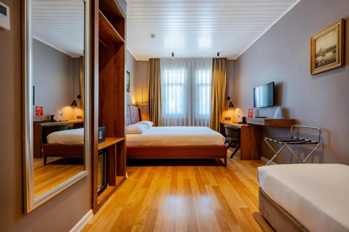 ARMAGRANDI SPINA HOTEL