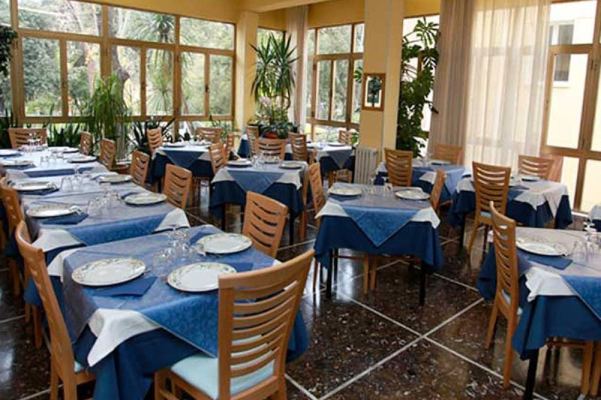 HOTEL ATHENA