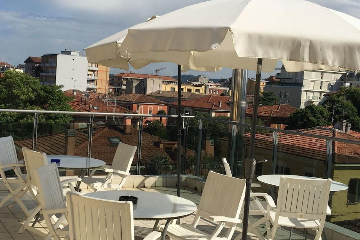 HOTEL ATHENA