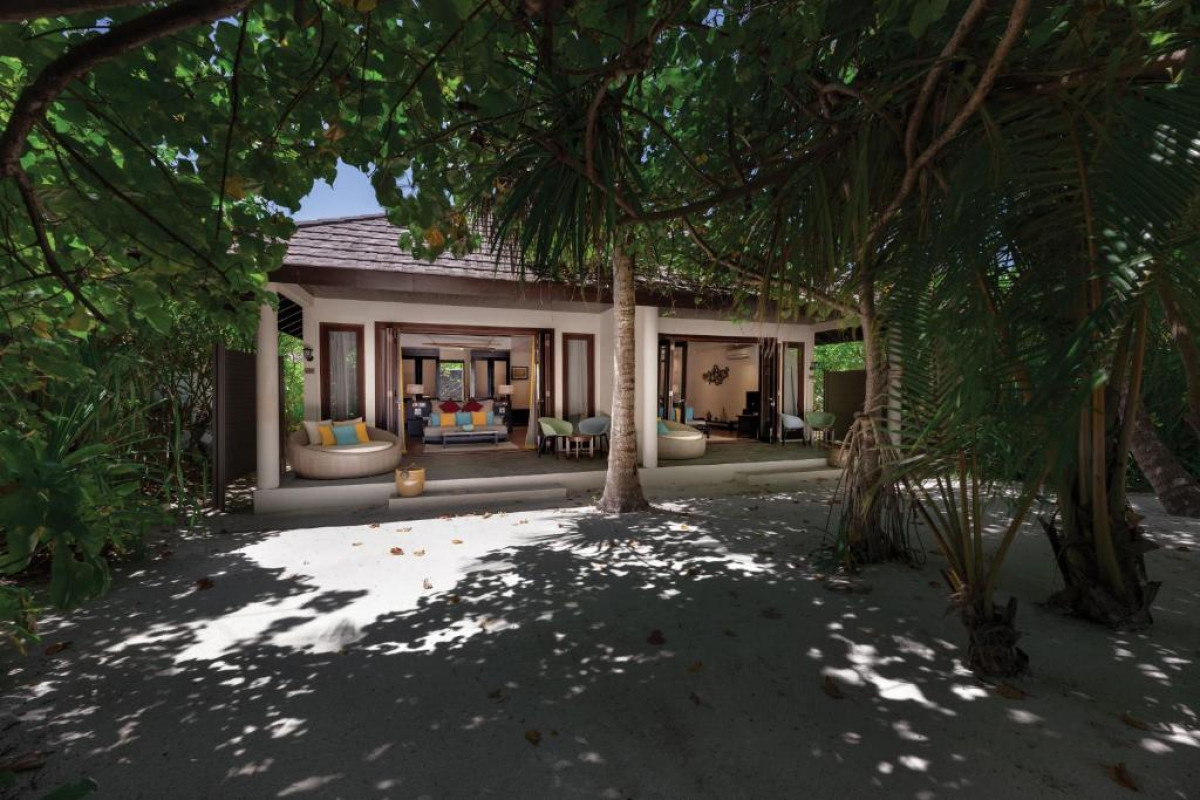 Hotel Atmosphere Kanifushi Maldives