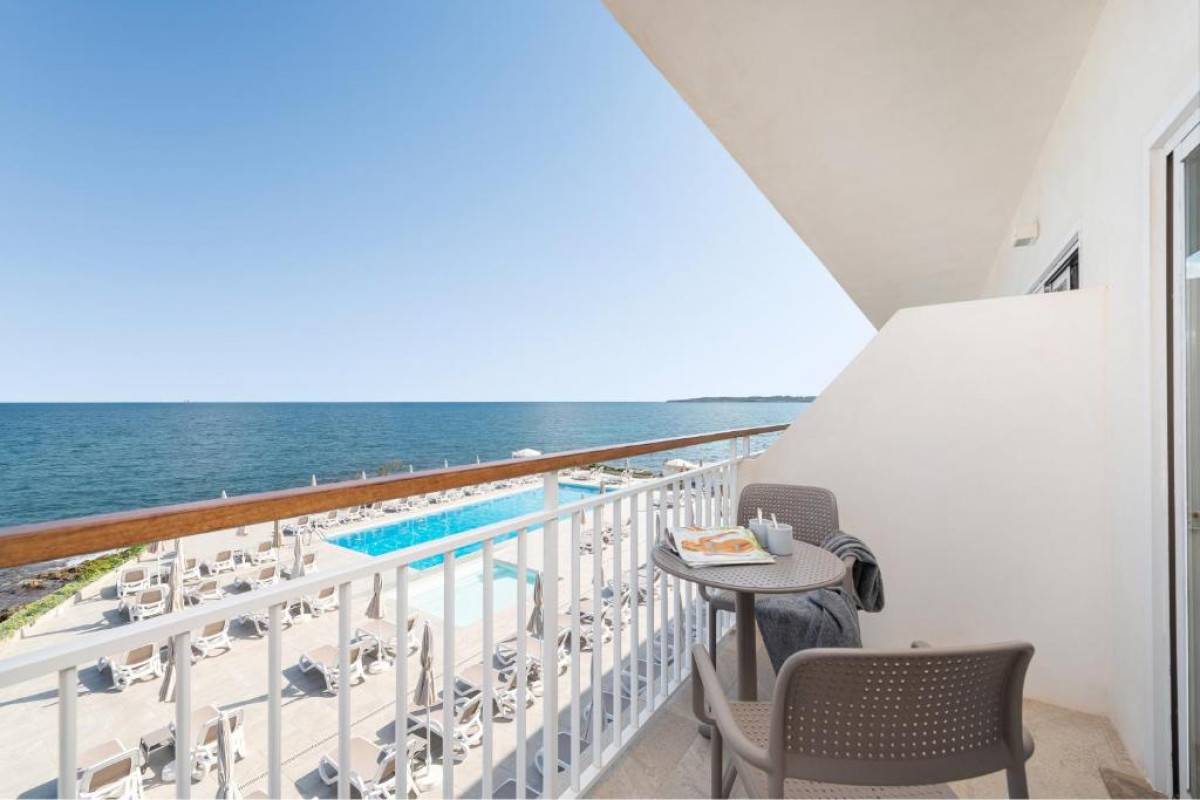 Hotel Atolon