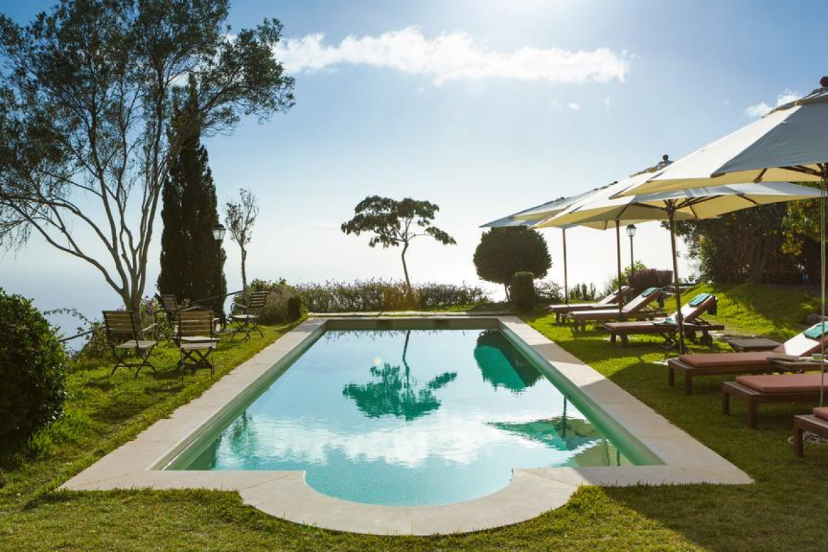 Hotel Atrio