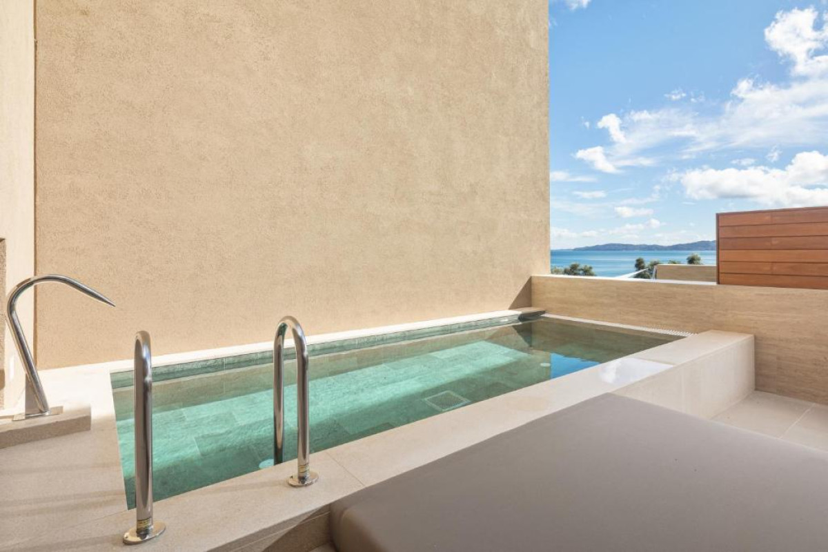 Hotel Avali, Mar-Bella Collection