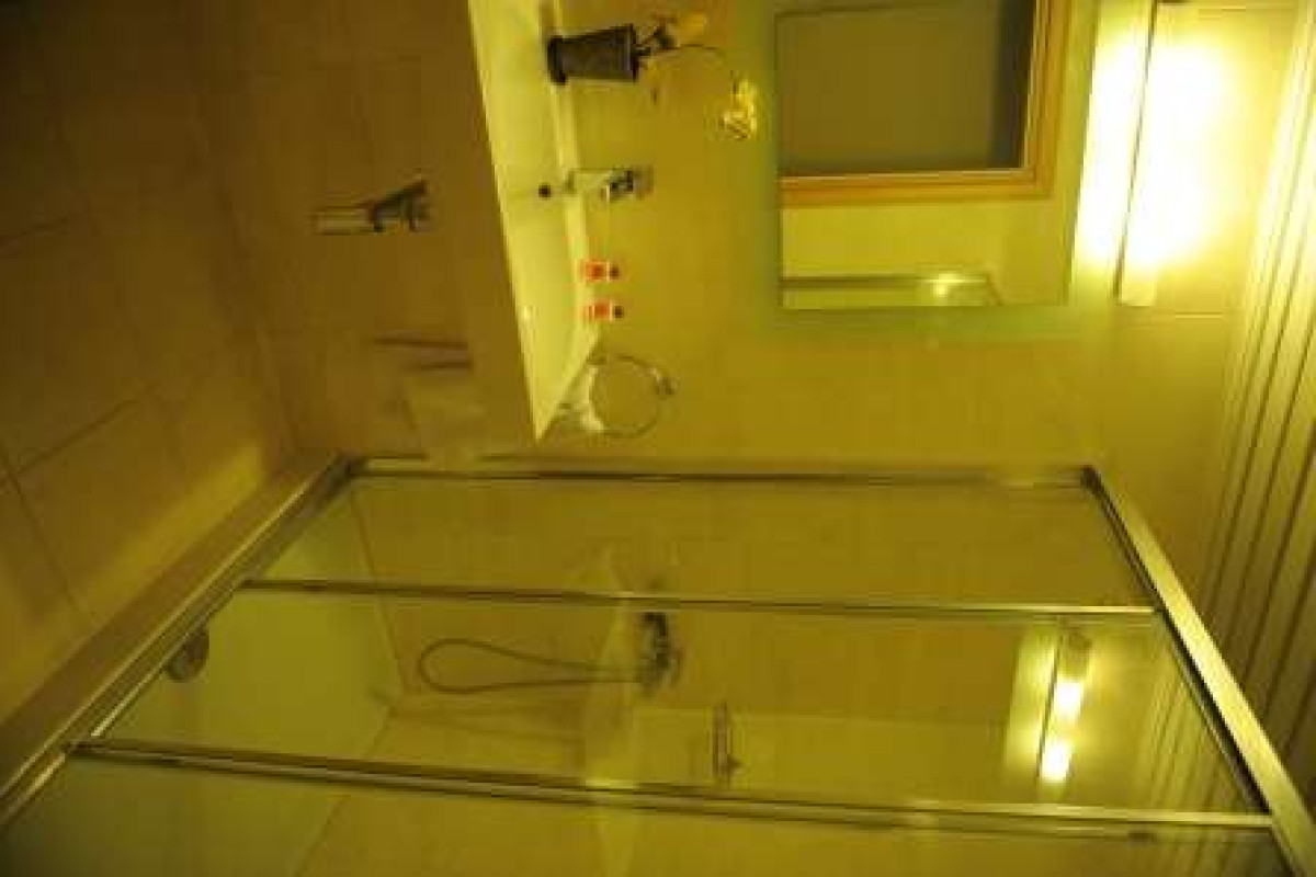 Hotel Avra