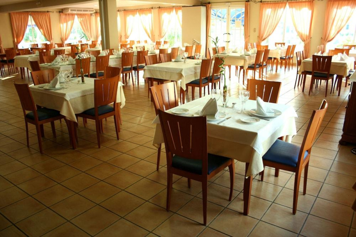 Hotel Ayamontino