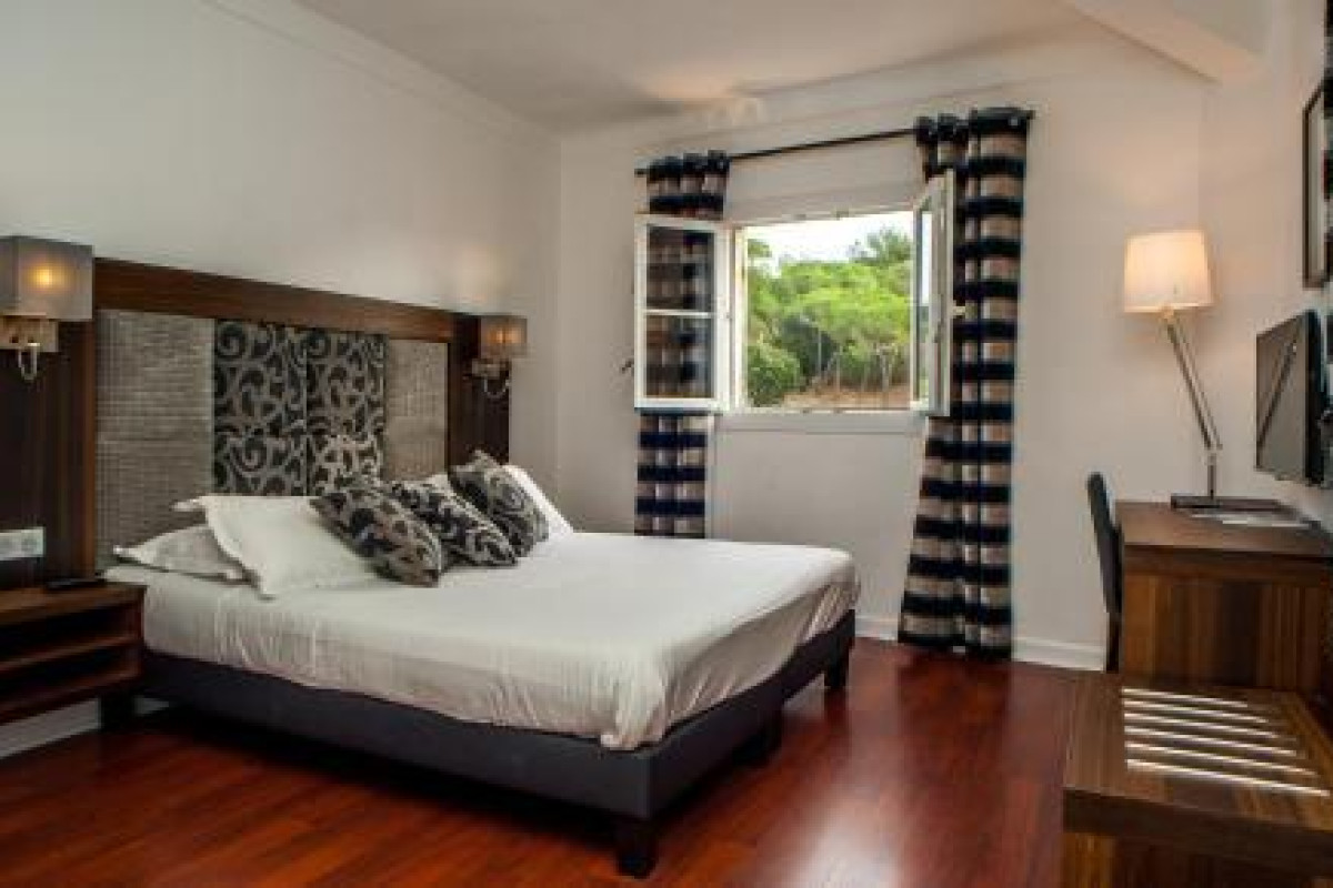 Hotel B Lodge