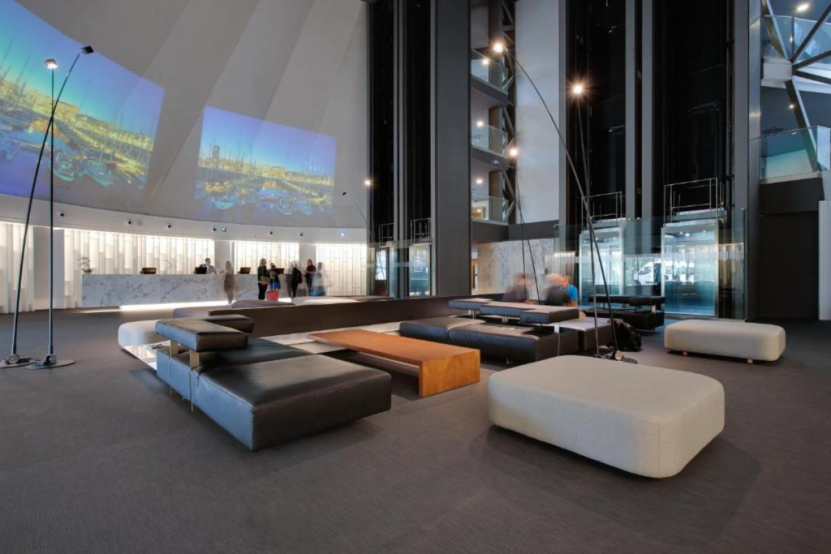 BAH BARCELONA AIRPORT