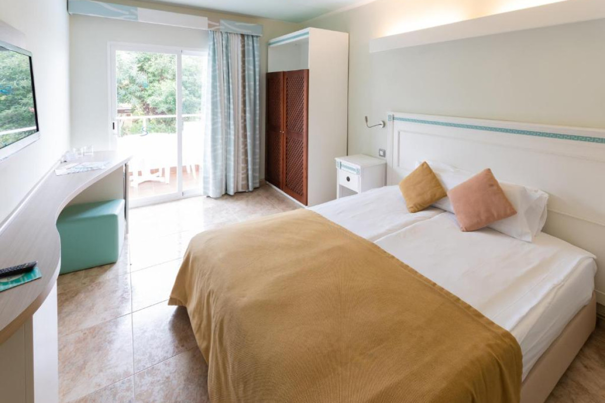 Hotel Bahia Del Sol