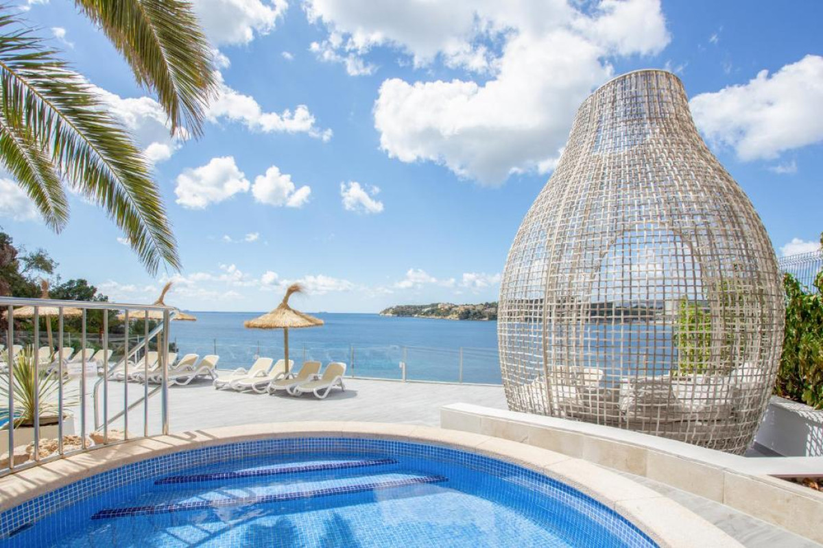 Hotel Bahia Principe Sunlight Coral Playa (Adults Only)