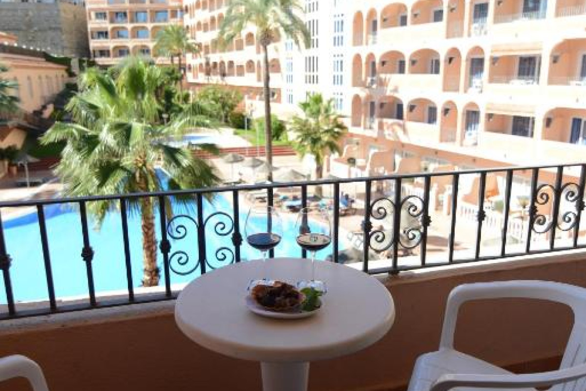 Hotel Bahia Tropical